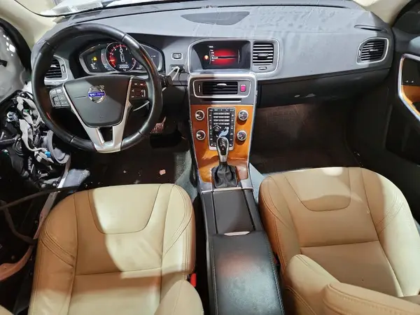LYV402TM1HB127351 2017 VOLVO S60 - Image 8