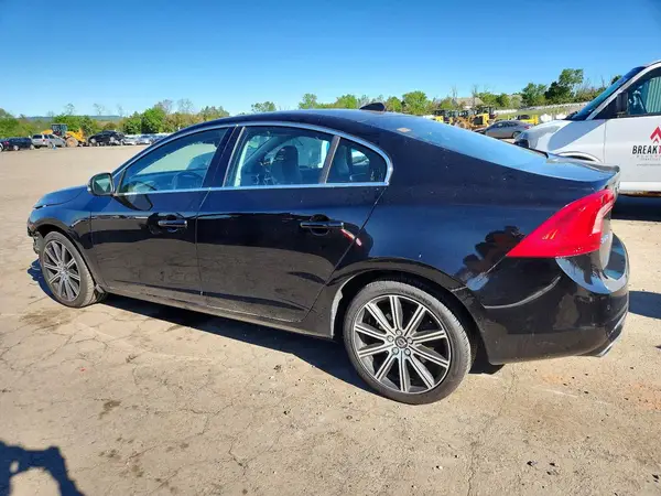 LYV402TM1HB127981 2017 VOLVO S60 - Image 2