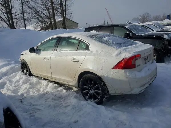 LYV402TM3JB172605 2018 VOLVO S60 - Image 2