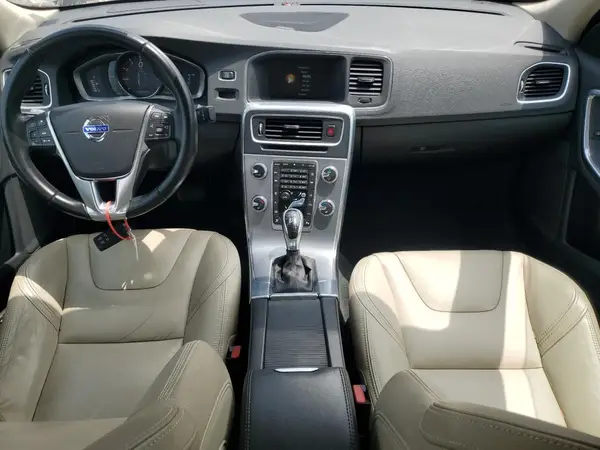 LYV402TM4HB130597 2017 VOLVO S60 - Image 8