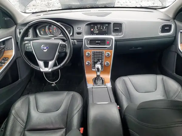 LYV402TM6HB128639 2017 VOLVO S60 - Image 8