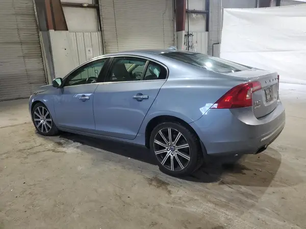 LYV402TM8HB153588 2017 VOLVO S60 - Image 2