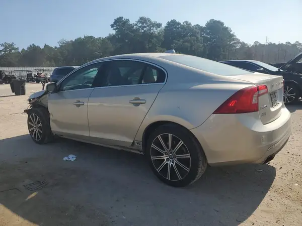 LYV402TM8JB157307 2018 VOLVO S60 - Image 2