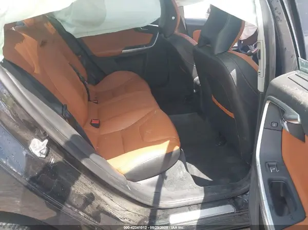 LYV402TM9HB127002 2017 VOLVO S60 - Image 8