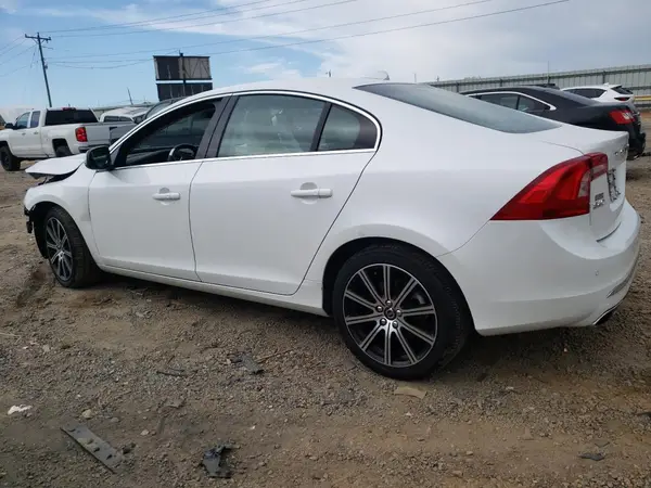 LYV402TMXHB126229 2017 VOLVO S60 - Image 2