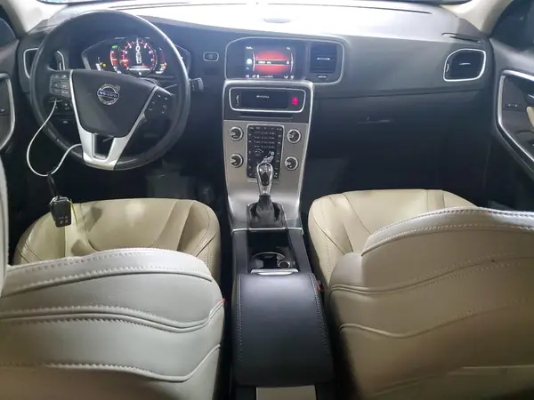 LYV402TMXHB153544 2017 VOLVO S60 - Image 8