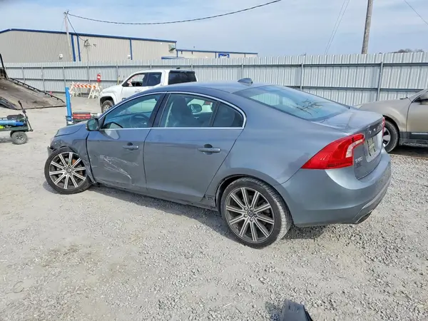 LYV612TK2GB101831 2016 VOLVO S60 - Image 2