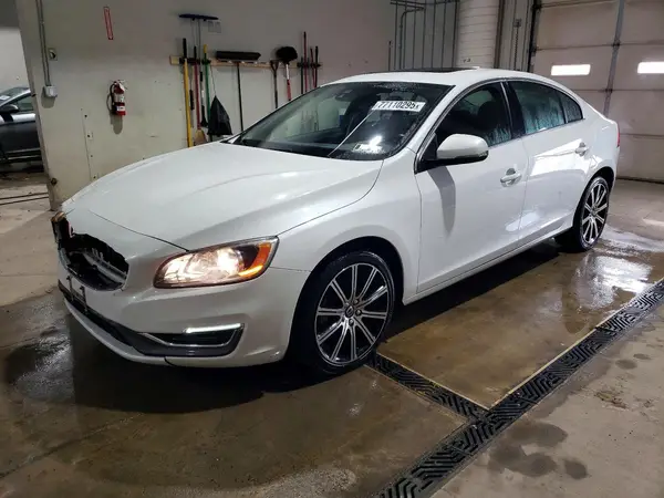 LYV612TK2GB107953 2016 VOLVO S60 - Image 1