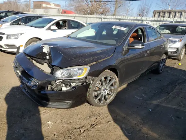 LYV612TK5GB101113 2016 VOLVO S60 - Image 1