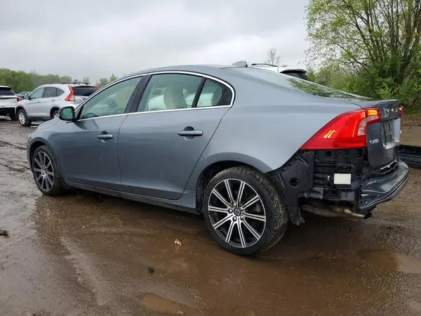 LYV612TK8GB102191 2016 VOLVO S60 - Image 2