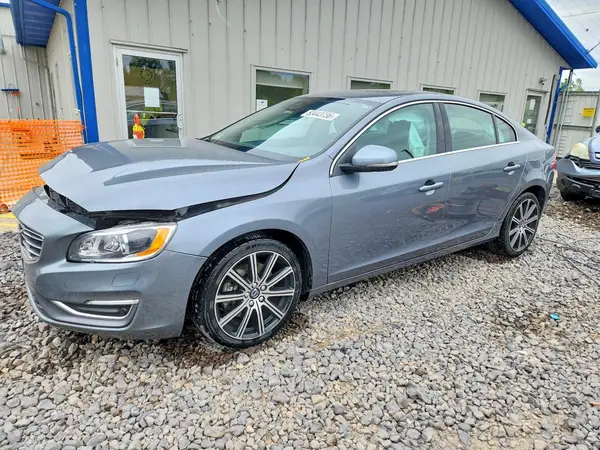LYV612TM1GB107718 2016 VOLVO S60 - Image 1