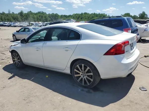 LYV612TM3GB088346 2016 VOLVO S60 - Image 2
