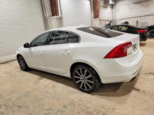 LYV612TM4GB104358 2016 VOLVO S60 - Image 2
