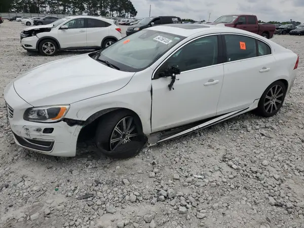 LYV612TMXGB097402 2016 VOLVO S60 - Image 1