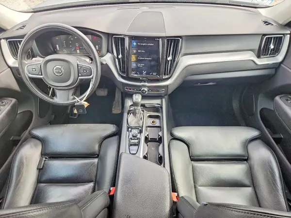 LYVA22RK0KB263996 2019 VOLVO XC60 - Image 8