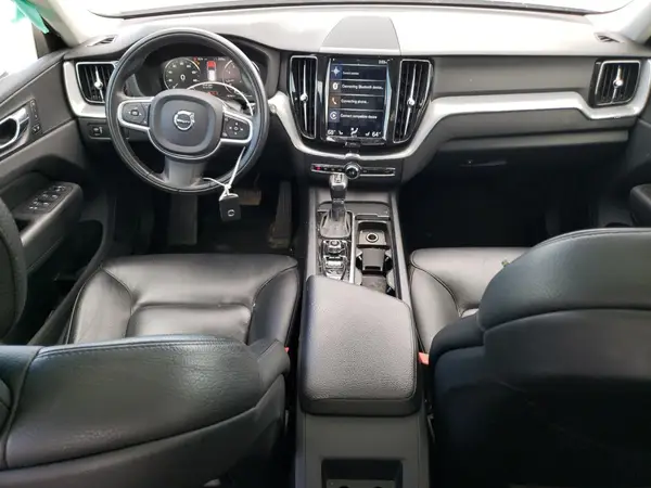 LYVA22RK1JB117637 2018 VOLVO XC60 - Image 8
