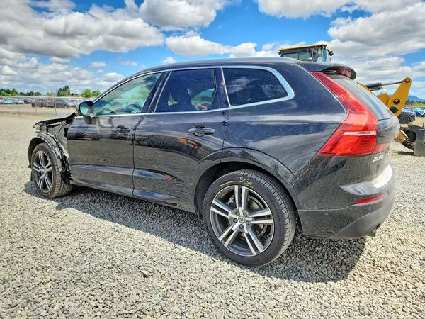 LYVA22RK2JB087662 2018 VOLVO XC60 - Image 2