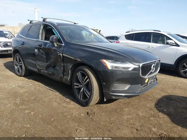 LYVA22RK2KB224892 2019 VOLVO XC60 - Image 1