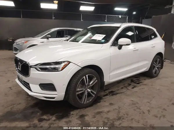 LYVA22RK2KB230191 2019 VOLVO XC60 - Image 2