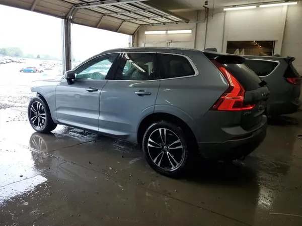 LYVA22RK4JB078297 2018 VOLVO XC60 - Image 2