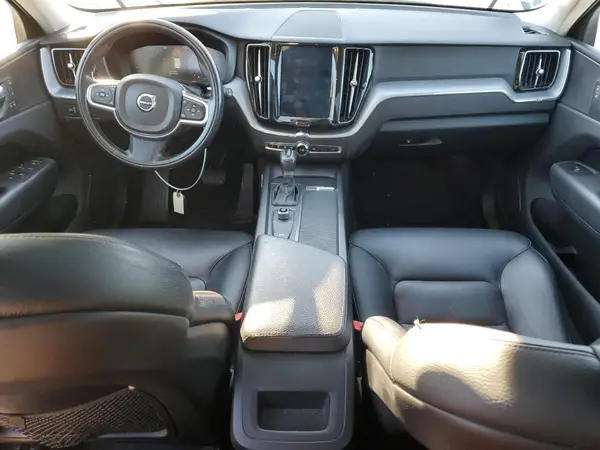 LYVA22RK5JB111047 2018 VOLVO XC60 - Image 8