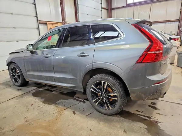 LYVA22RK6LB542953 2020 VOLVO XC60 - Image 2