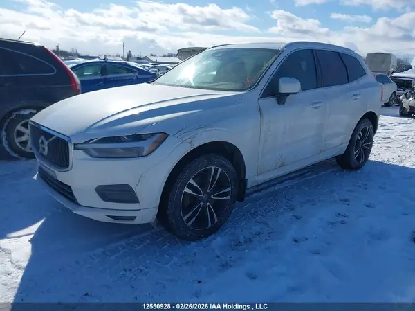 LYVA22RK6LB556352 2020 VOLVO XC60 - Image 2