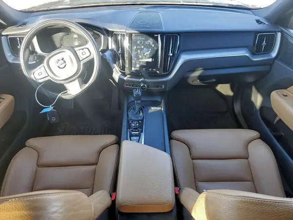LYVA22RK7KB315592 2019 VOLVO XC60 - Image 8