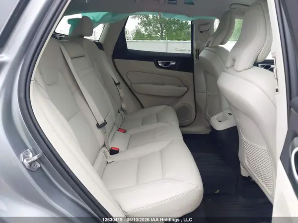 LYVA22RK7MB791215 2021 VOLVO XC60 - Image 8