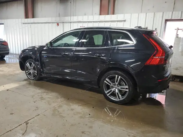 LYVA22RK8JB073720 2018 VOLVO XC60 - Image 2