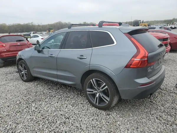 LYVA22RK8JB109678 2018 VOLVO XC60 - Image 2