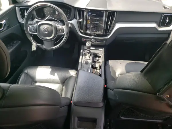 LYVA22RKXJB074139 2018 VOLVO XC60 - Image 8