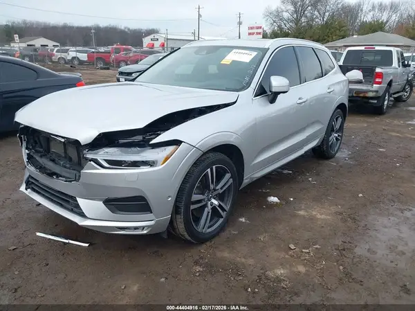 LYVA22RKXJB110315 2018 VOLVO XC60 - Image 2