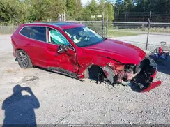 LYVA22RKXJB121315 2018 VOLVO XC60