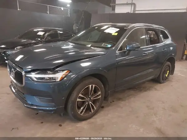 LYVA22RKXKB293040 2019 VOLVO XC60 - Image 2