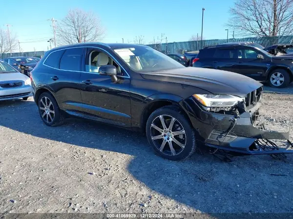 LYVA22RL0KB211101 2019 VOLVO XC60 - Image 1