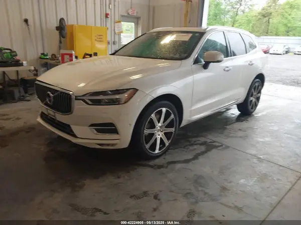 LYVA22RL1KB220003 2019 VOLVO XC60 - Image 2
