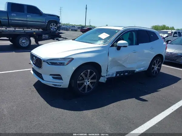 LYVA22RL1KB228666 2019 VOLVO XC60 - Image 2