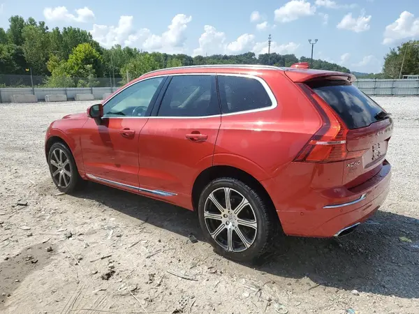 LYVA22RL3JB082513 2018 VOLVO XC60 - Image 2