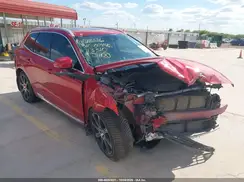LYVA22RL3JB113310 2018 VOLVO XC60
