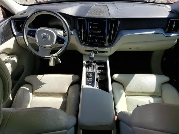 LYVA22RL3KB230290 2019 VOLVO XC60 - Image 8