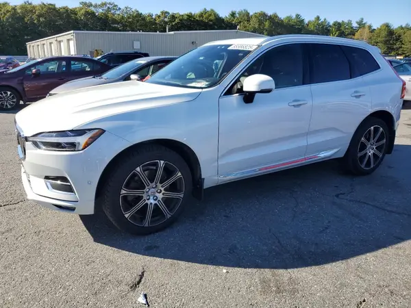 LYVA22RL4JB078244 2018 VOLVO XC60 - Image 1