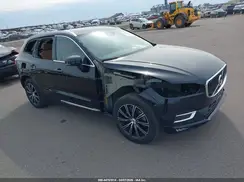 LYVA22RL4KB283130 2019 VOLVO XC60