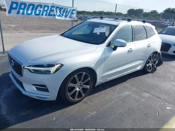 LYVA22RL4KB315493 2019 VOLVO XC60 - Image 2
