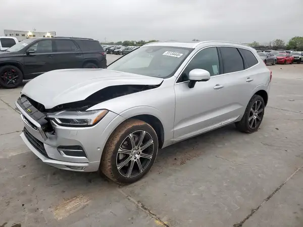 LYVA22RL5JB082111 2018 VOLVO XC60 - Image 1