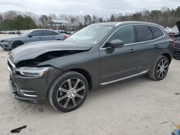 LYVA22RL6KB183837 2019 VOLVO XC60 - Image 1