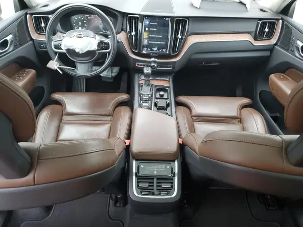 LYVA22RL6KB183837 2019 VOLVO XC60 - Image 8