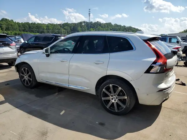 LYVA22RL7KB214710 2019 VOLVO XC60 - Image 2