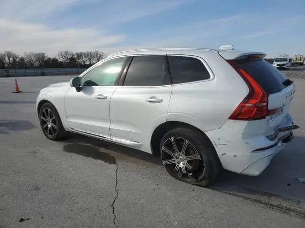 LYVA22RL8KB283728 2019 VOLVO XC60 - Image 2