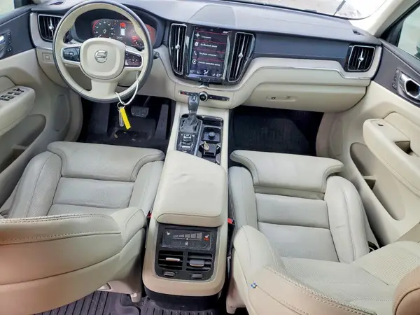 LYVA22RL9JB087716 2018 VOLVO XC60 - Image 8